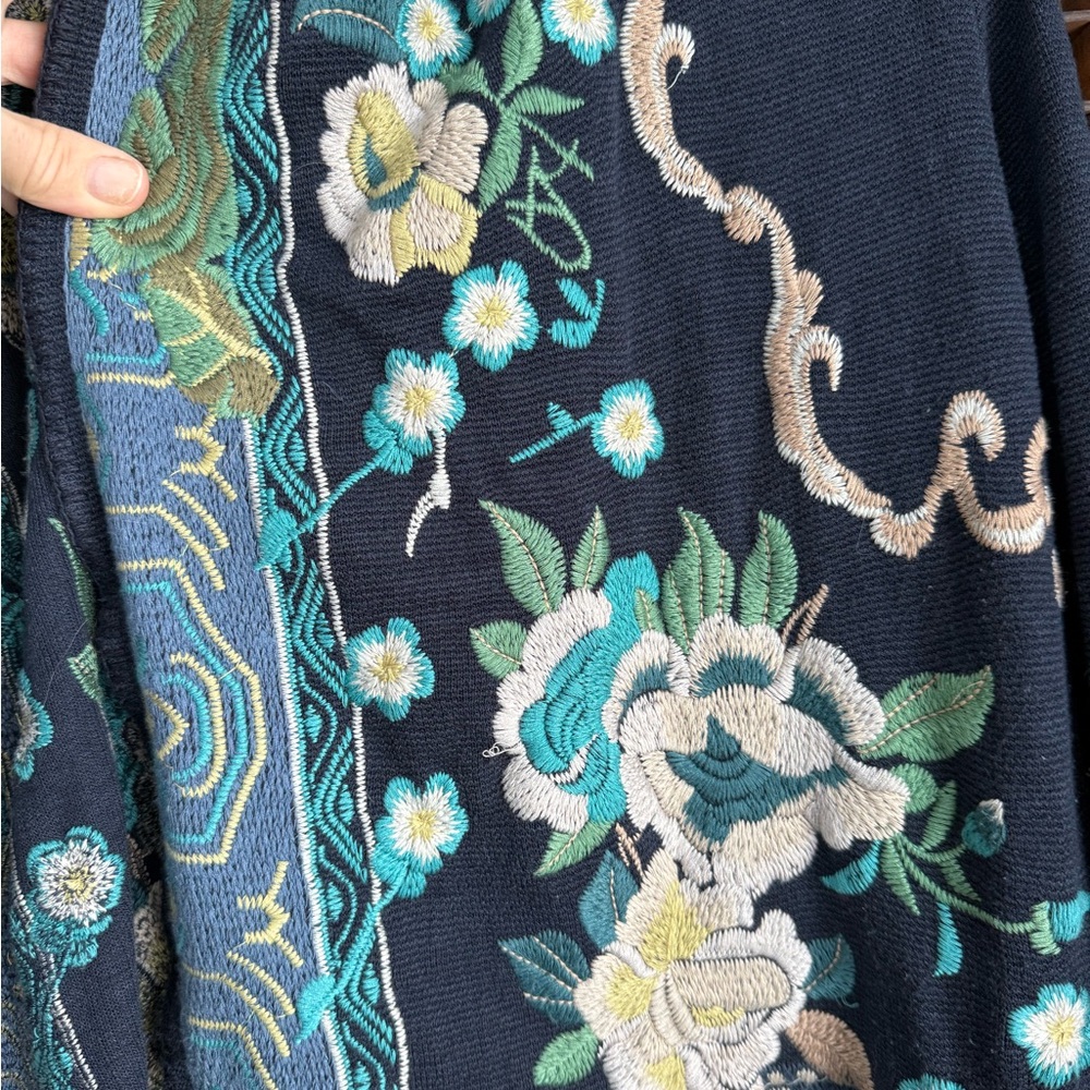Colorful Patterned Knit Cardigan - Picture 4 of 6